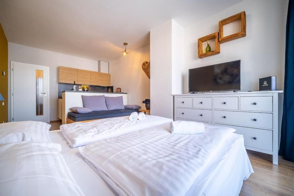 Private Cozy And Quiet Apartment Lipno nad Vltavou Kültér fotó